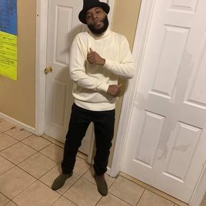 Meet your Posher, James